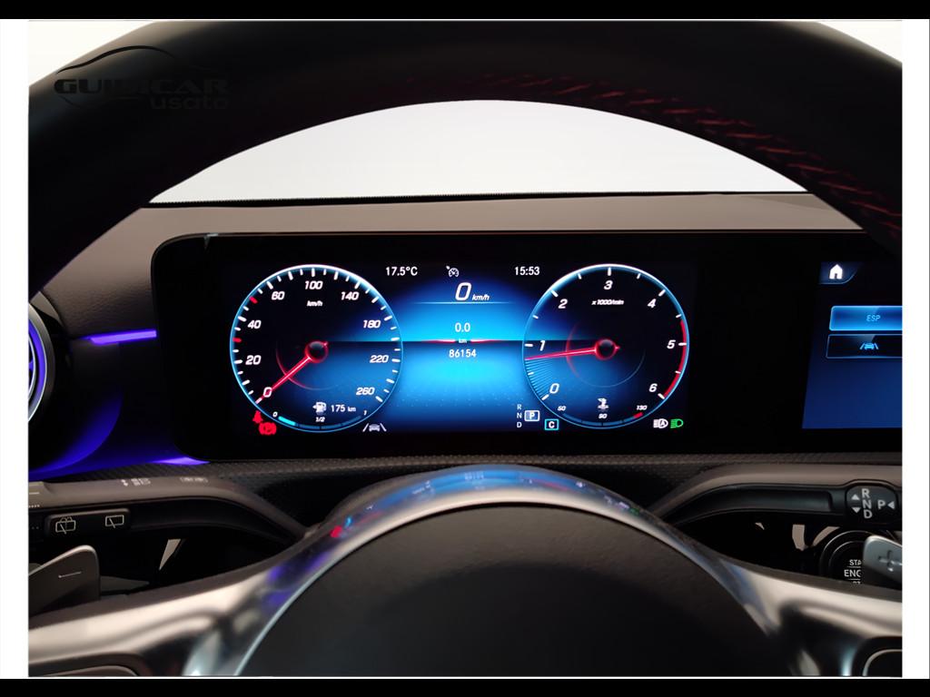 Mercedes-Benz Classe A - W177 2018 - A 220 d Premium 4matic auto