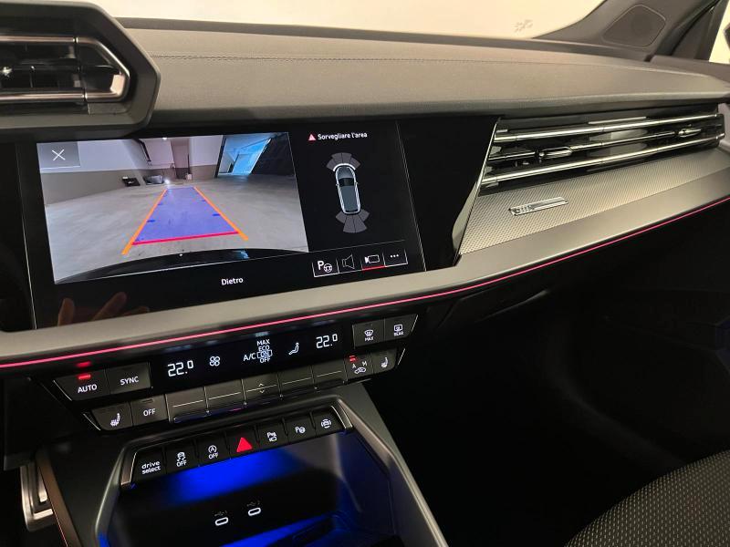 Audi A3 Sportback 2.0 tdi S line edition 150cv s-tronic*MATRIX-18°-LOOK NERO*SENZA VINCOLI