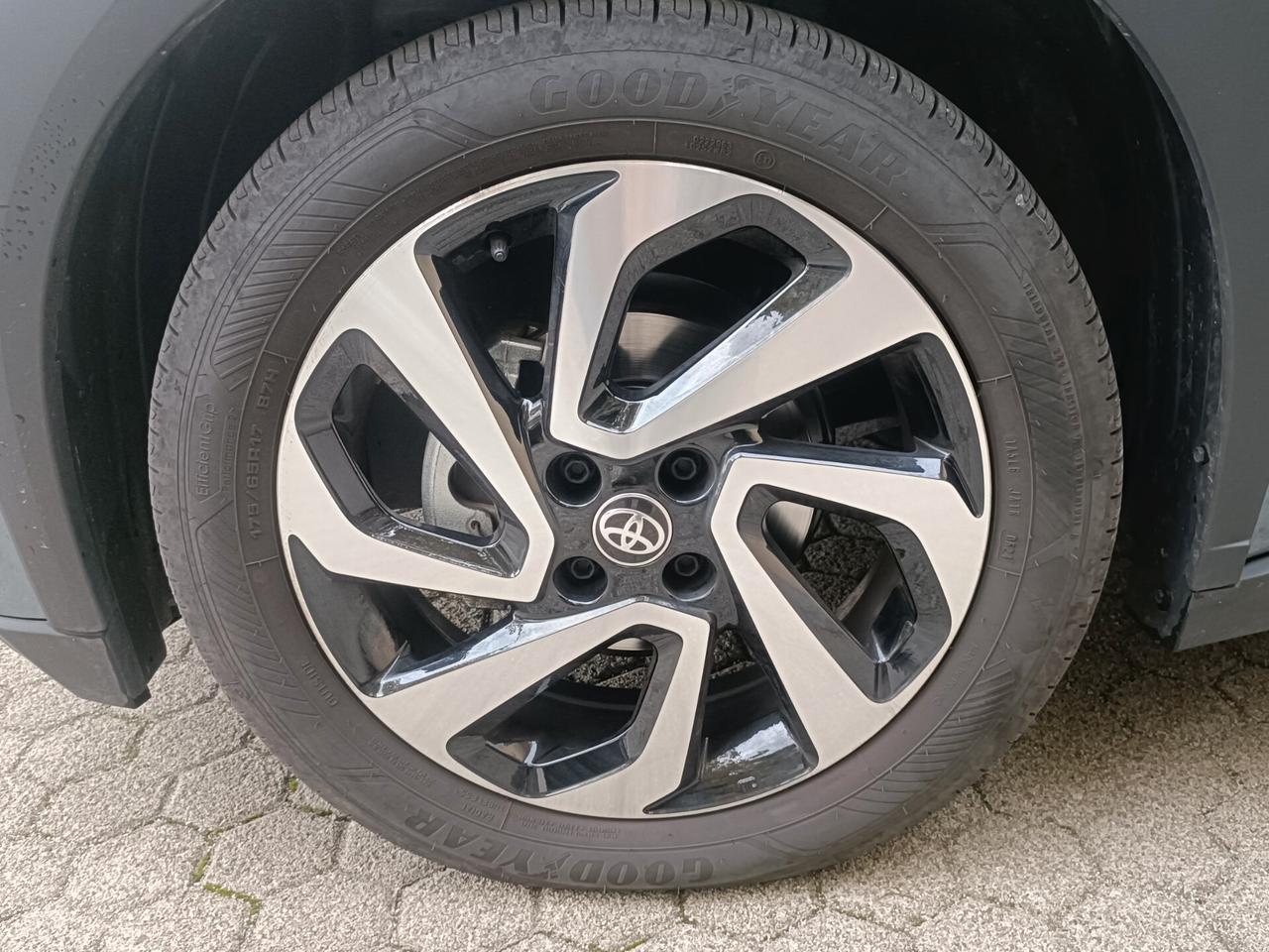 Toyota Aygo X 1.0 VVT-i 72 CV 5 porte Trend