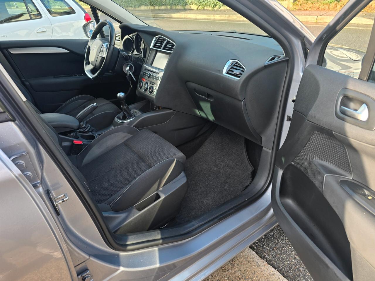 Citroen C4 BlueHDi 100 Feel