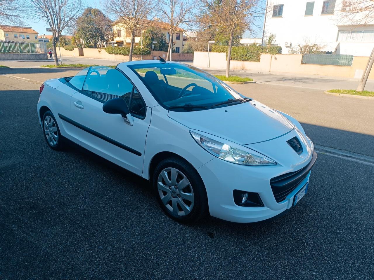 Peugeot 207 1.6 cabrio CON SOLAMENTE 119.000 KM