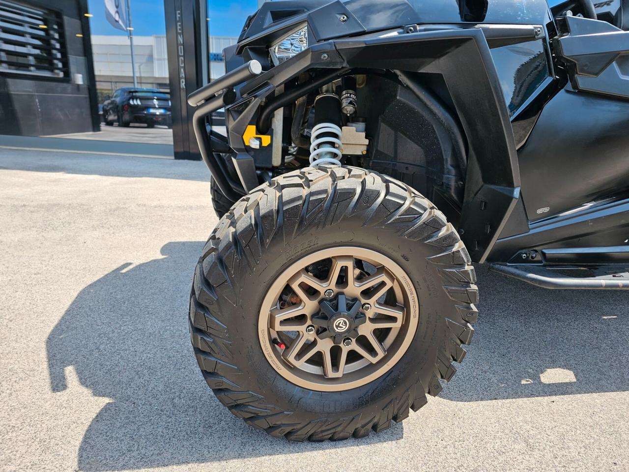 Polaris RZR 1000 XP 1000