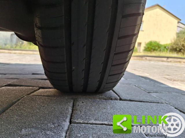 RENAULT Twingo SCe EDC Zen GARANZIA INCLUSA