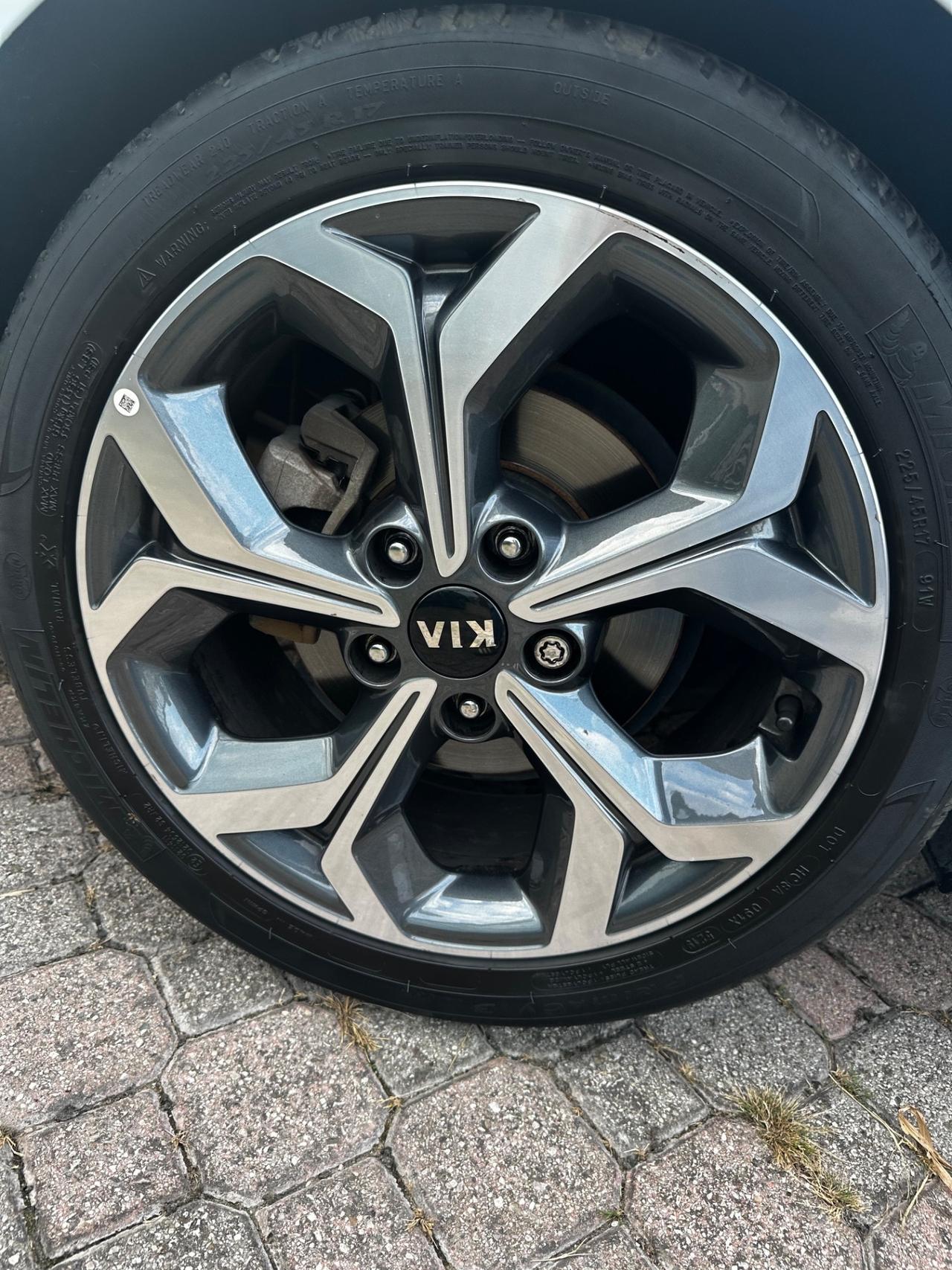 Kia Ceed 1.4 MPi GPL SW Business Class