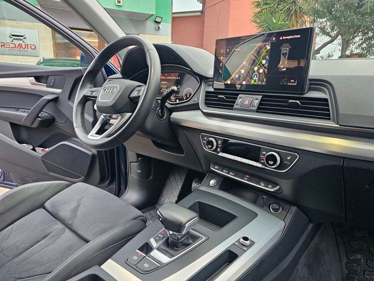 Audi Q5 40 TFSI quattro S tronic Identity Black 2.0 204 CV