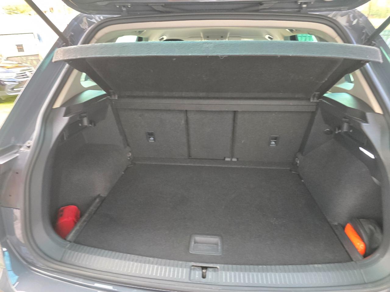 VW Tiguan 2.0 TDI 150 CV Life 90000KM-2022