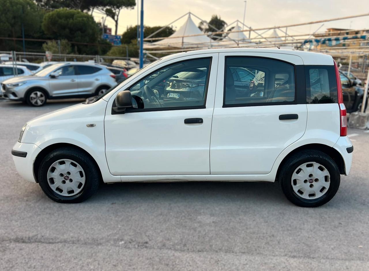 FIAT PANDA 1.2 emotion-2011