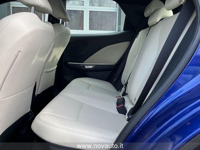 Lexus LBX LBX Hybrid Elegant