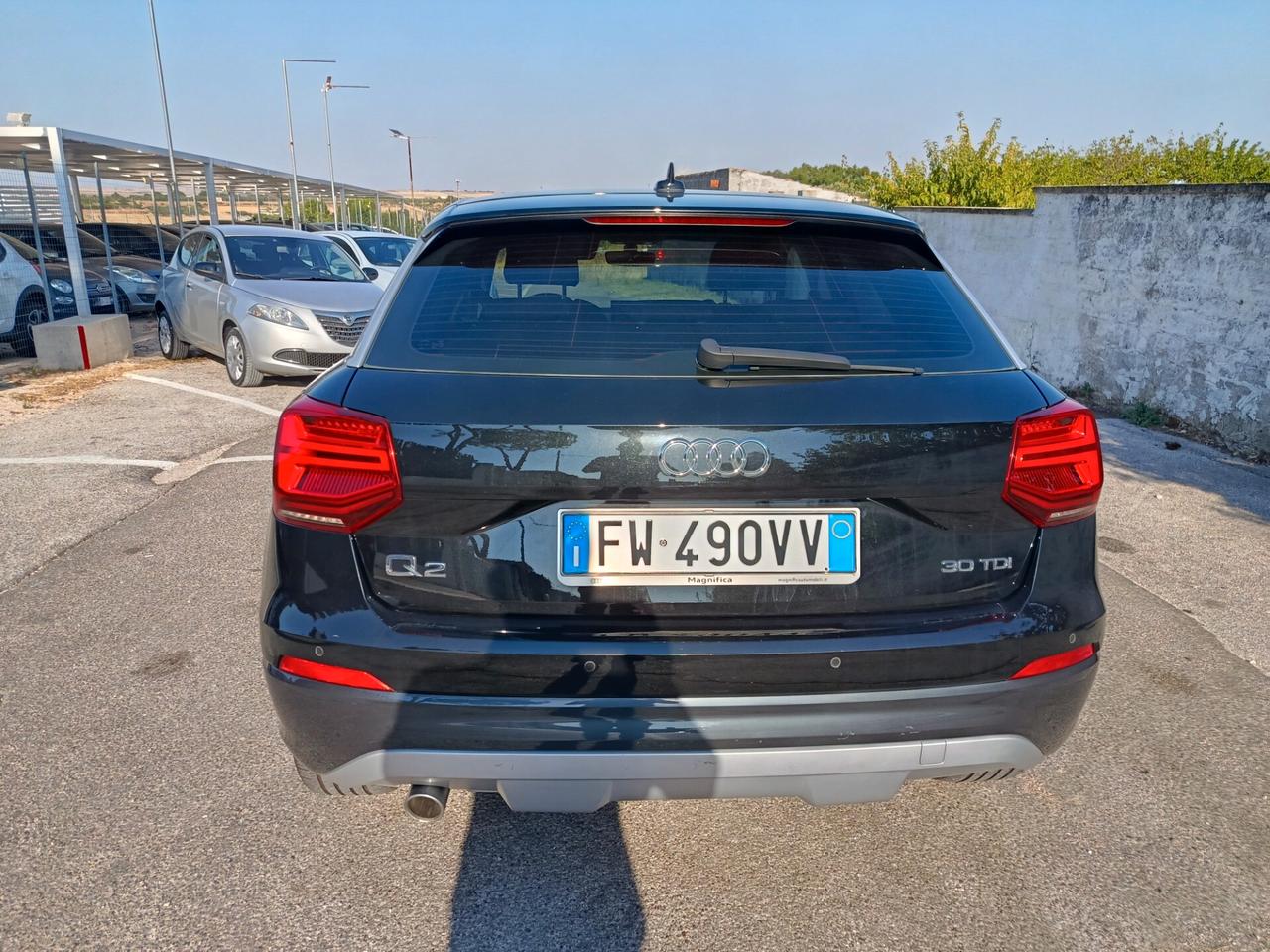 Audi Q2 30 TDI Business Design
