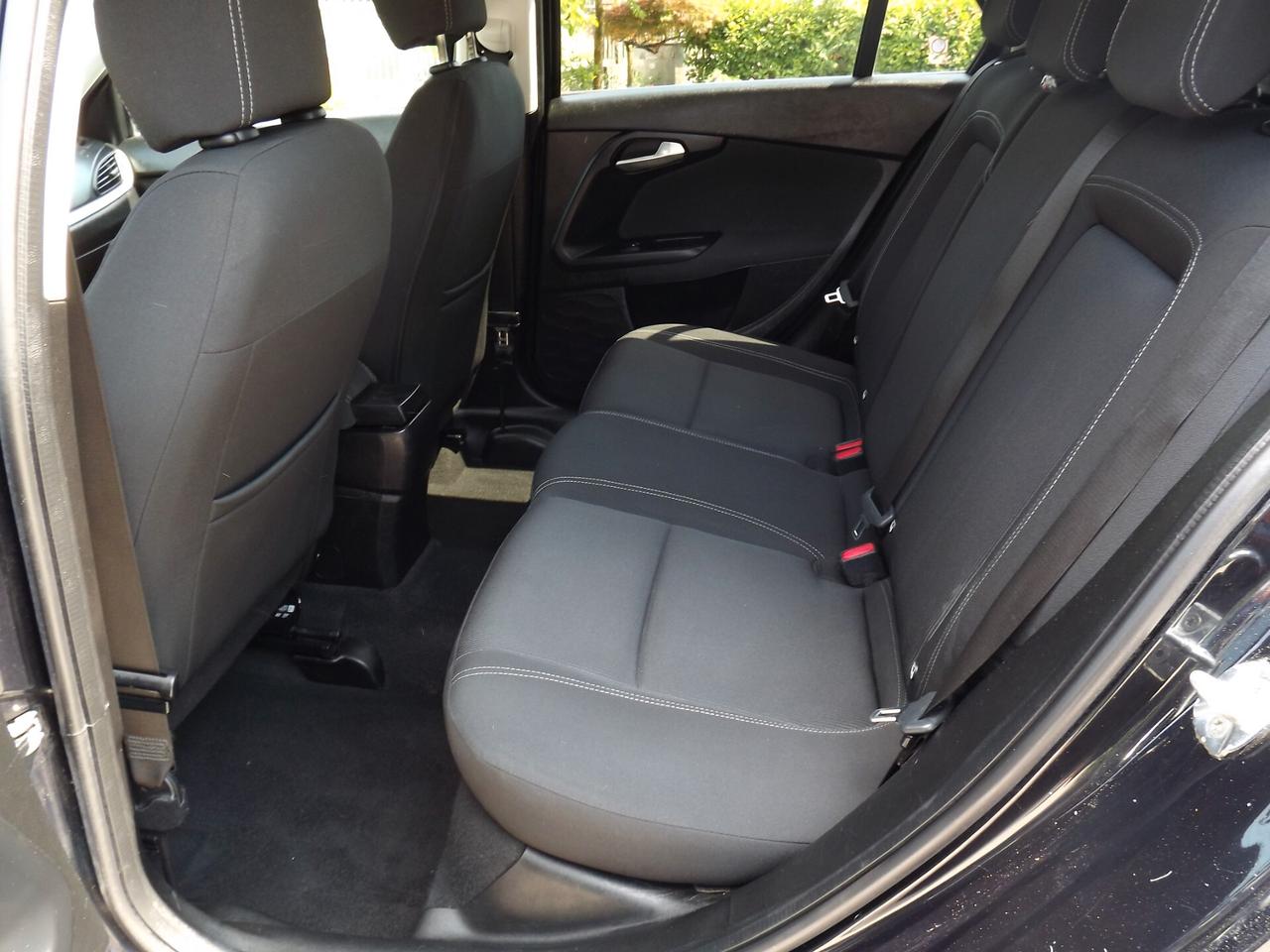 Fiat Tipo 1.3 Mjt S&S SW Lounge