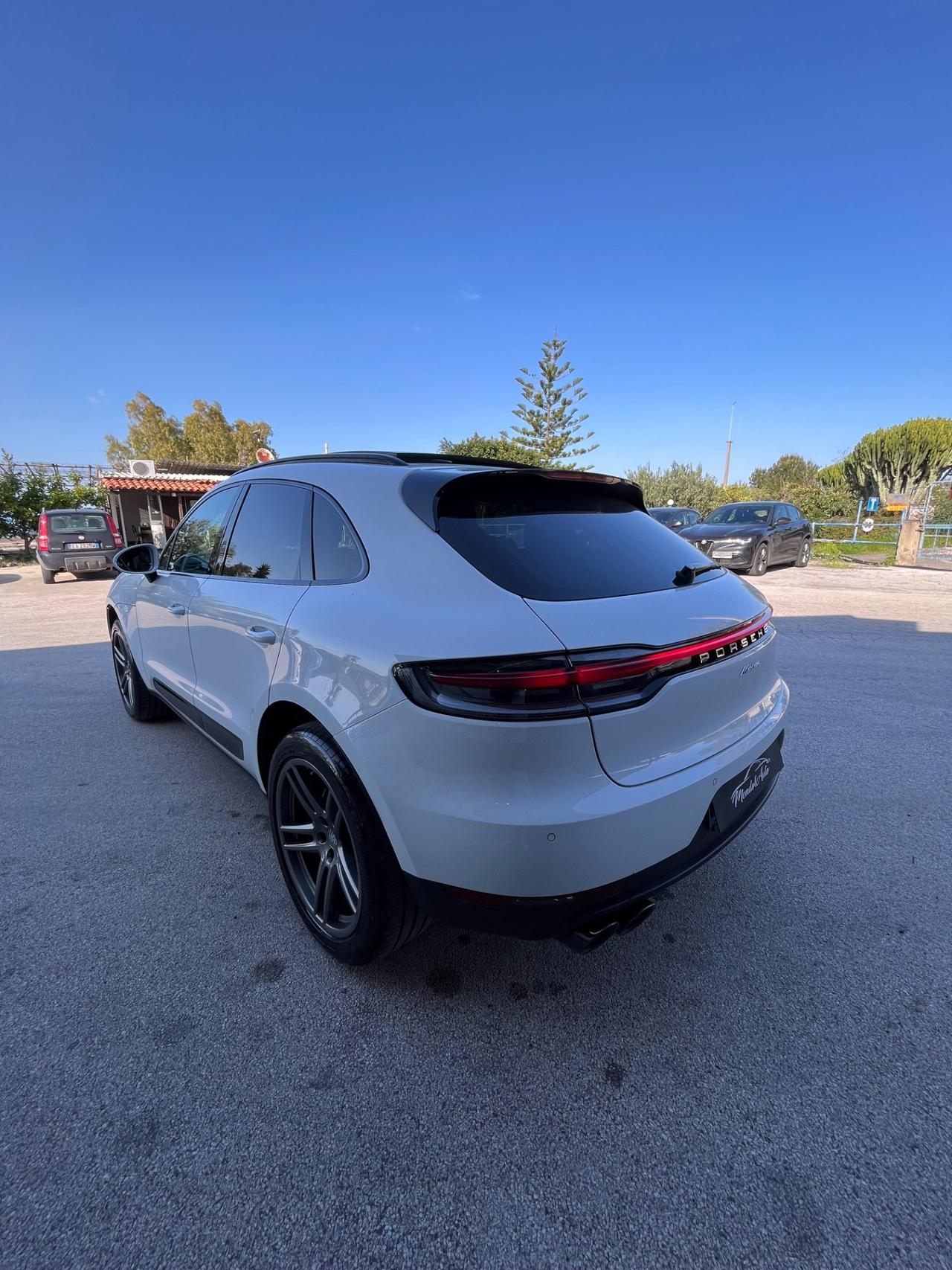 Porsche Macan 2.0