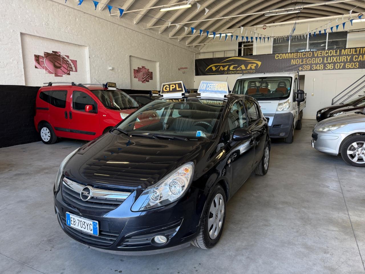 Opel Corsa 1.2 80CV 5 porte GPL-TECH Edition