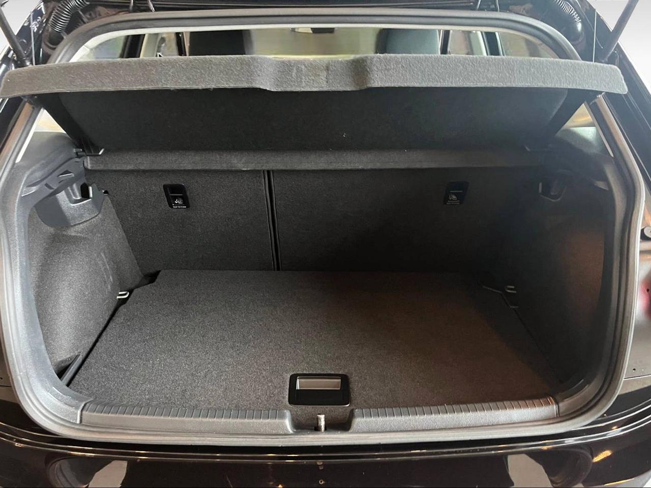 Volkswagen Polo 1.0 tsi life 95cv dsg