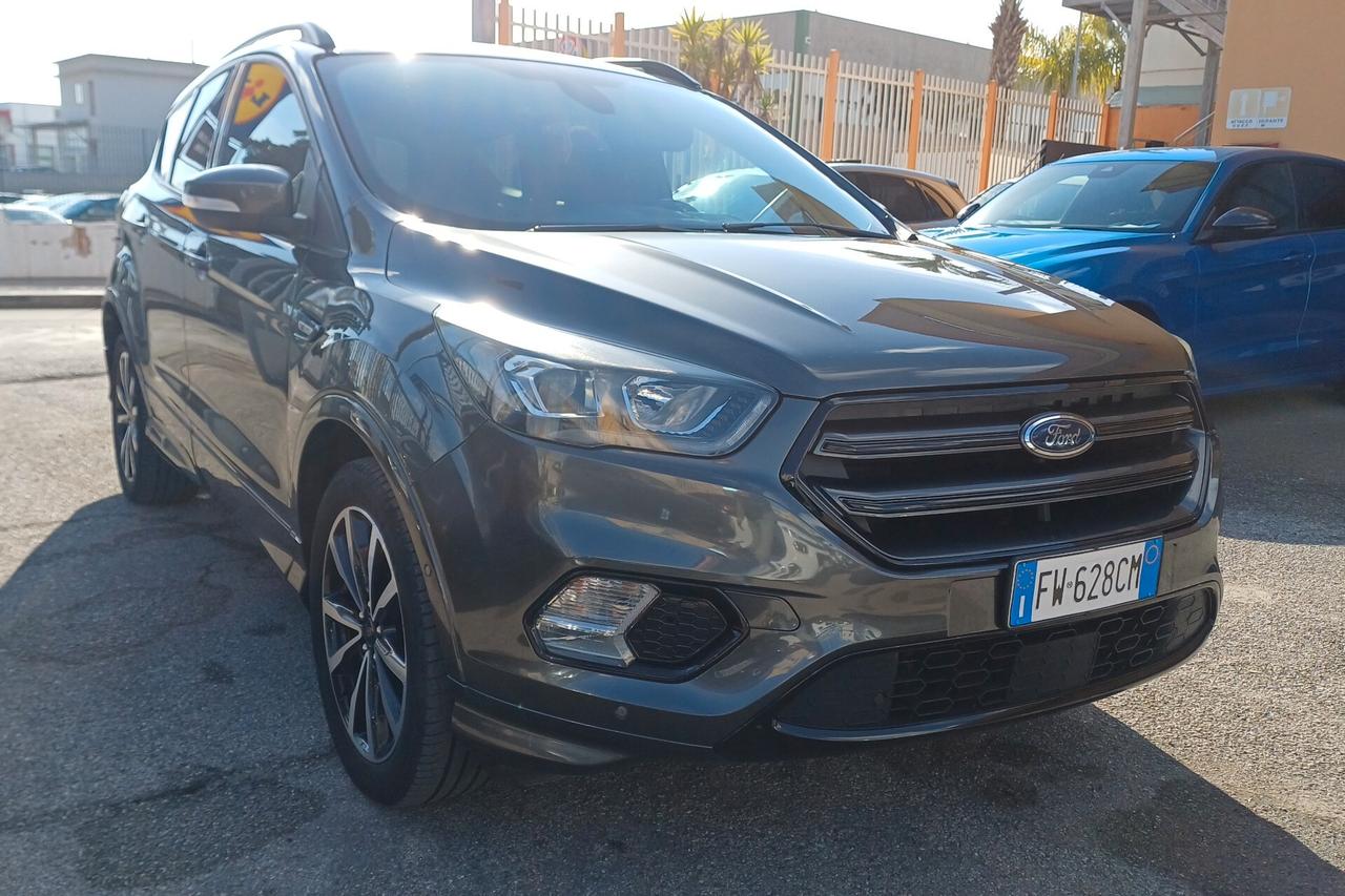 Ford Kuga 1.5 TDCI 120 CV S&S 2WD ST-Line