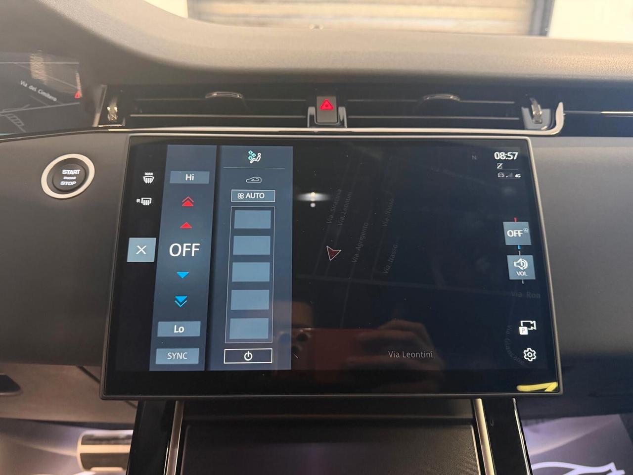 RANGE ROVER EVOQUE DARK EDITION EIGER GREY 2.0D MHEV AWD 163CV ANNO 2026