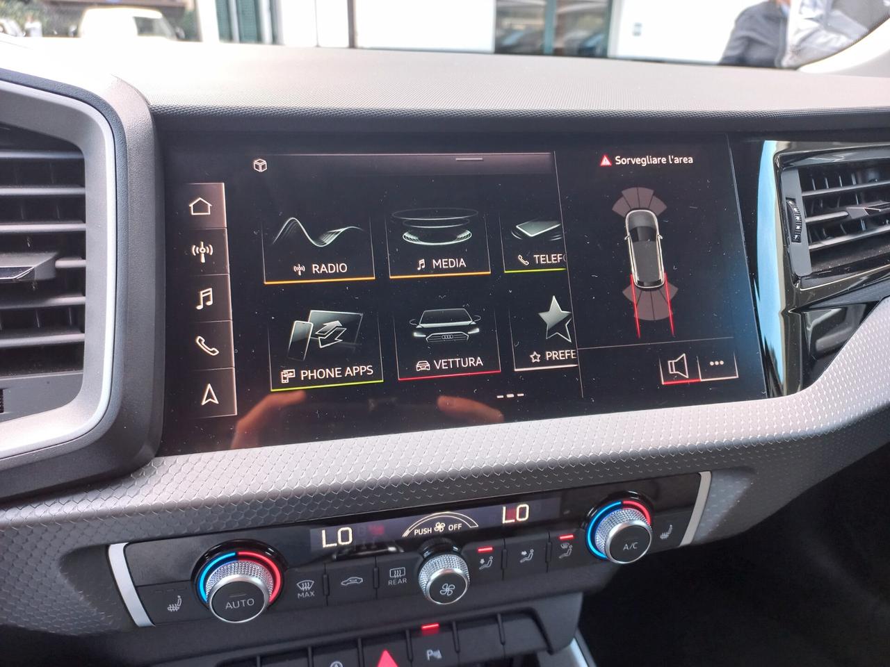 Audi A1 allstreet 30 TFSI Identity Contrast