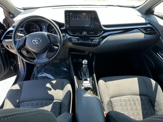 TOYOTA C-HR 1.8 Hybrid E-CVT Lounge
