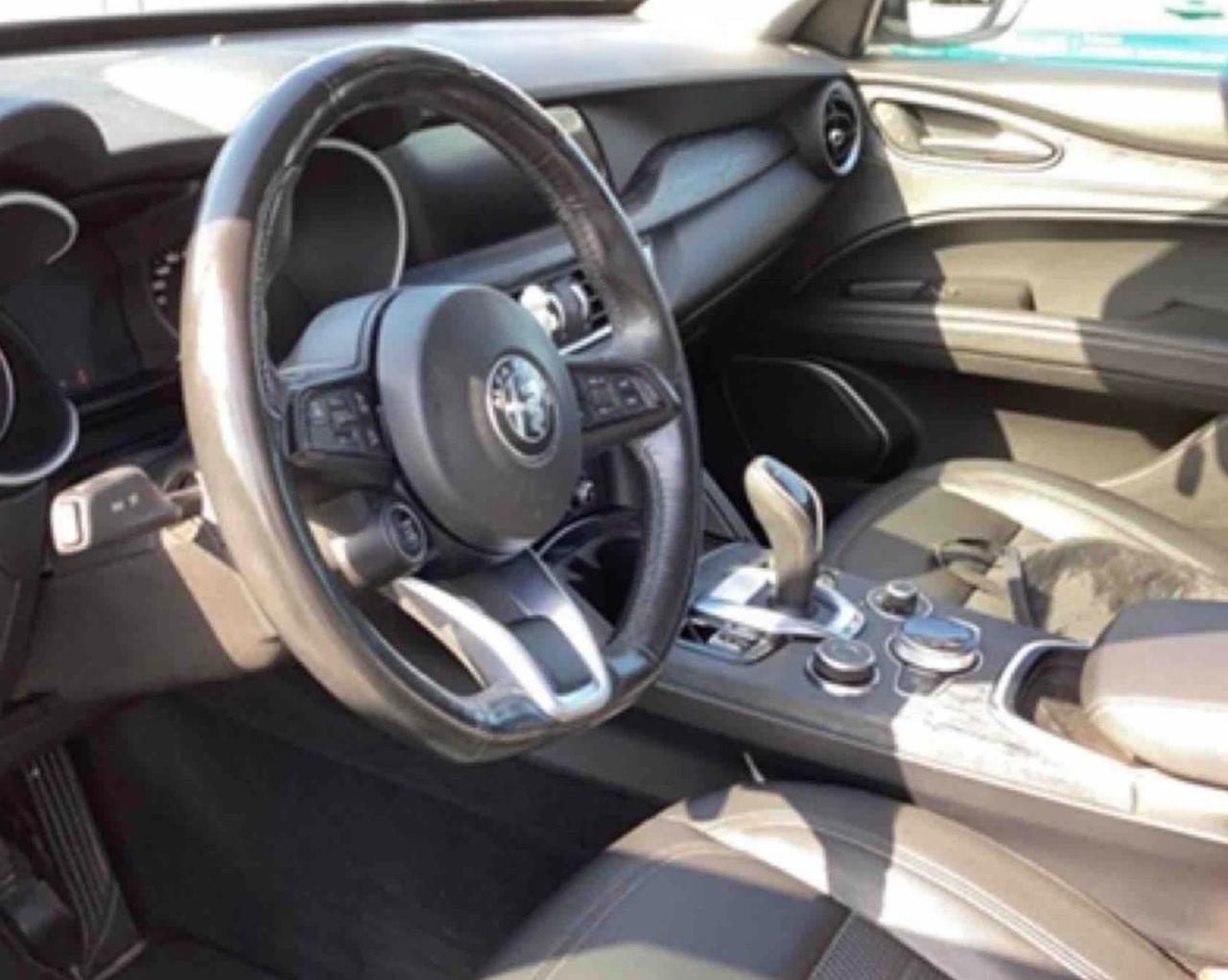 Alfa Romeo Stelvio 2.2 Turbodiesel 190 CV AT8 RWD Executive