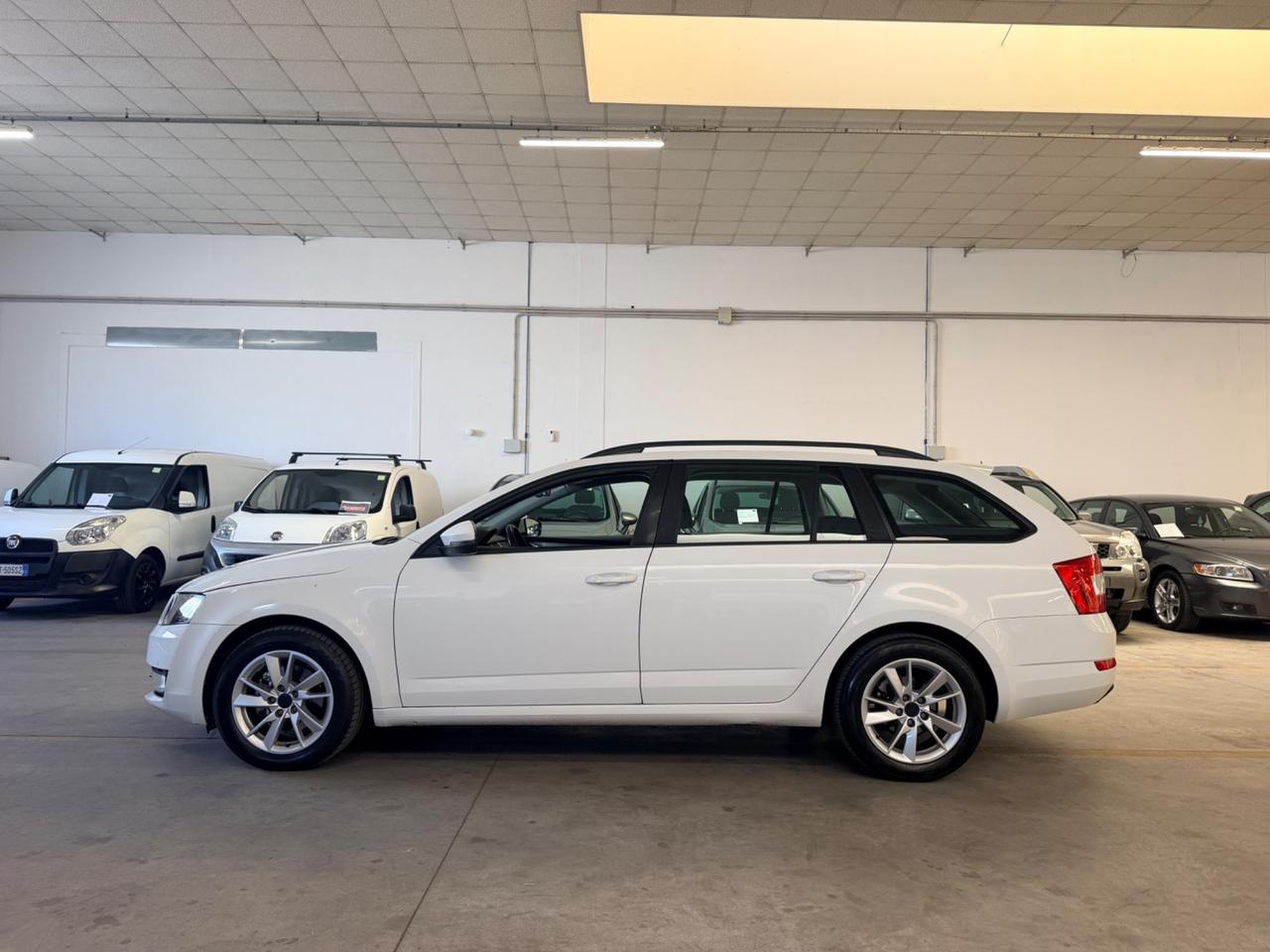 Skoda Octavia 1.6 TDI CR 105 CV DSG Wagon Executive
