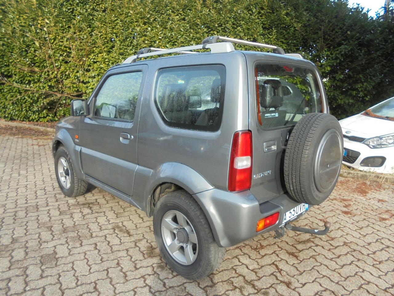 Suzuki Jimny 1.5 DDiS cat 4WD JLX
