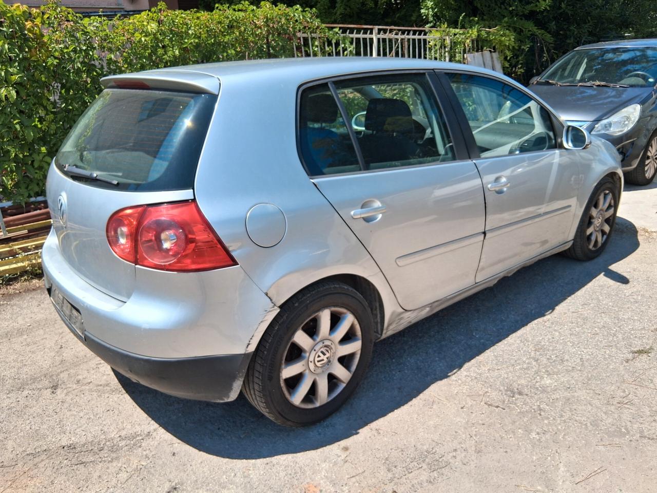 Volkswagen Golf 2.0 16V TDI solo x commercianti