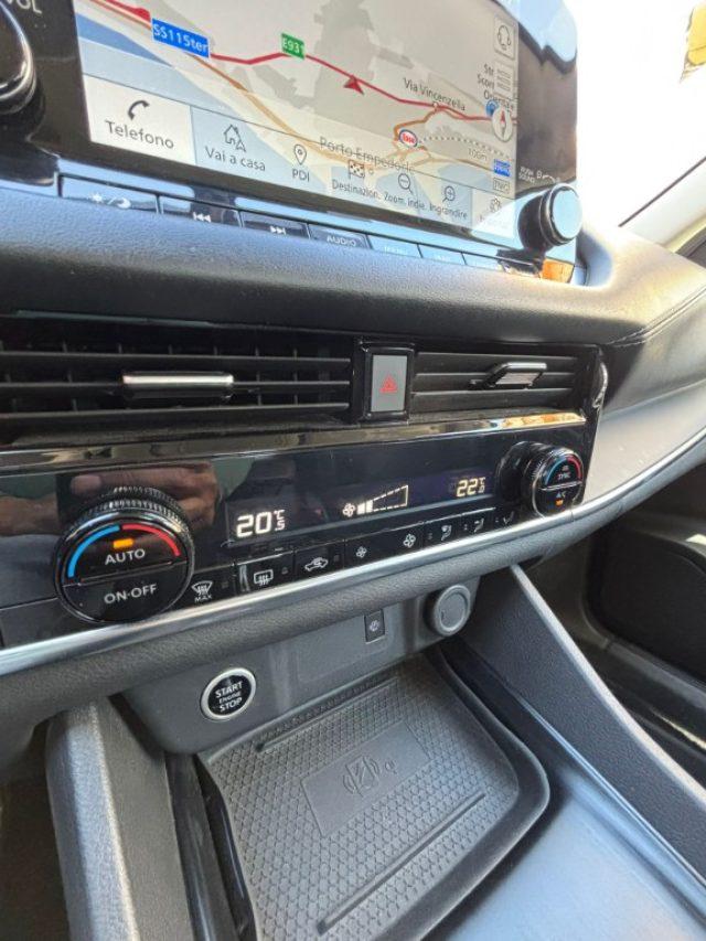 NISSAN Qashqai MHEV 158 CV Xtronic Business