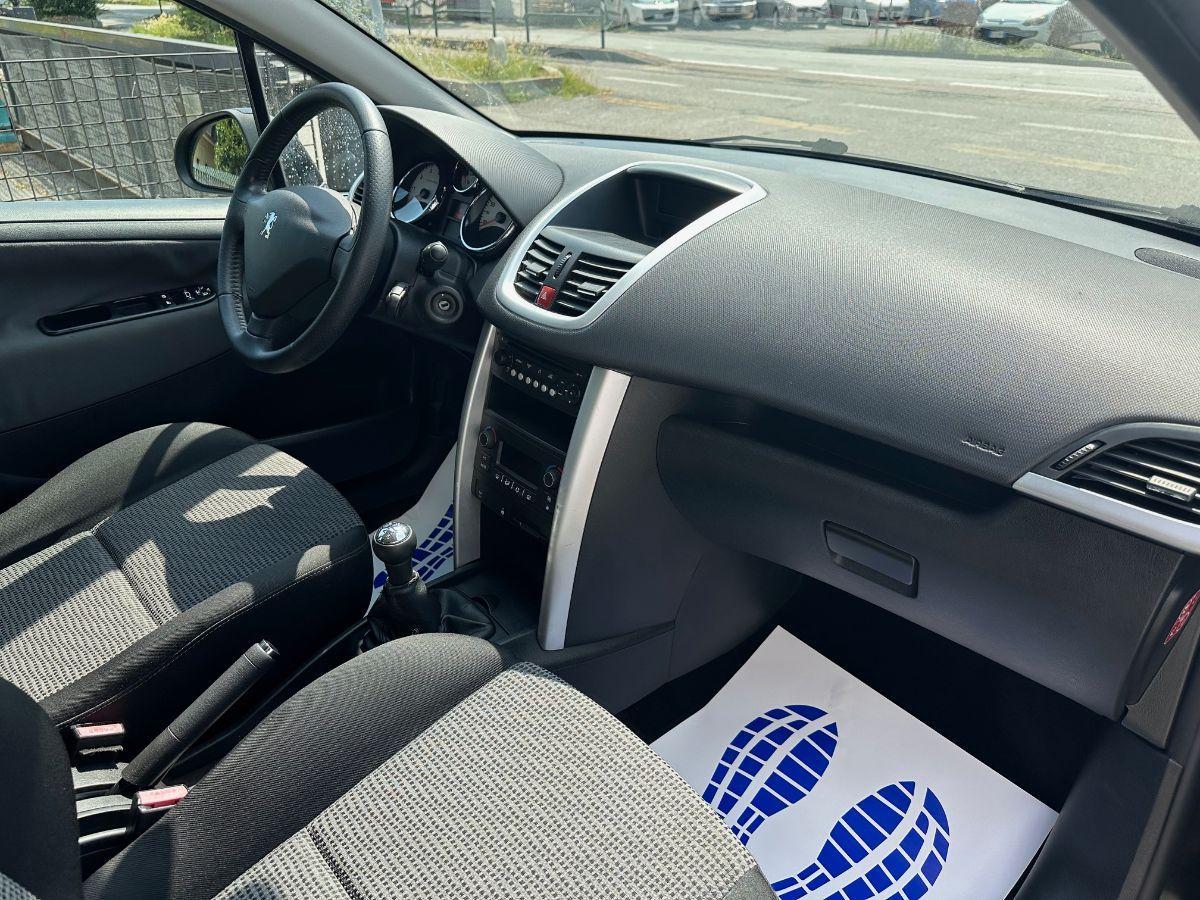 PEUGEOT - 207 - 16V VTi 95CV 5p. Energie