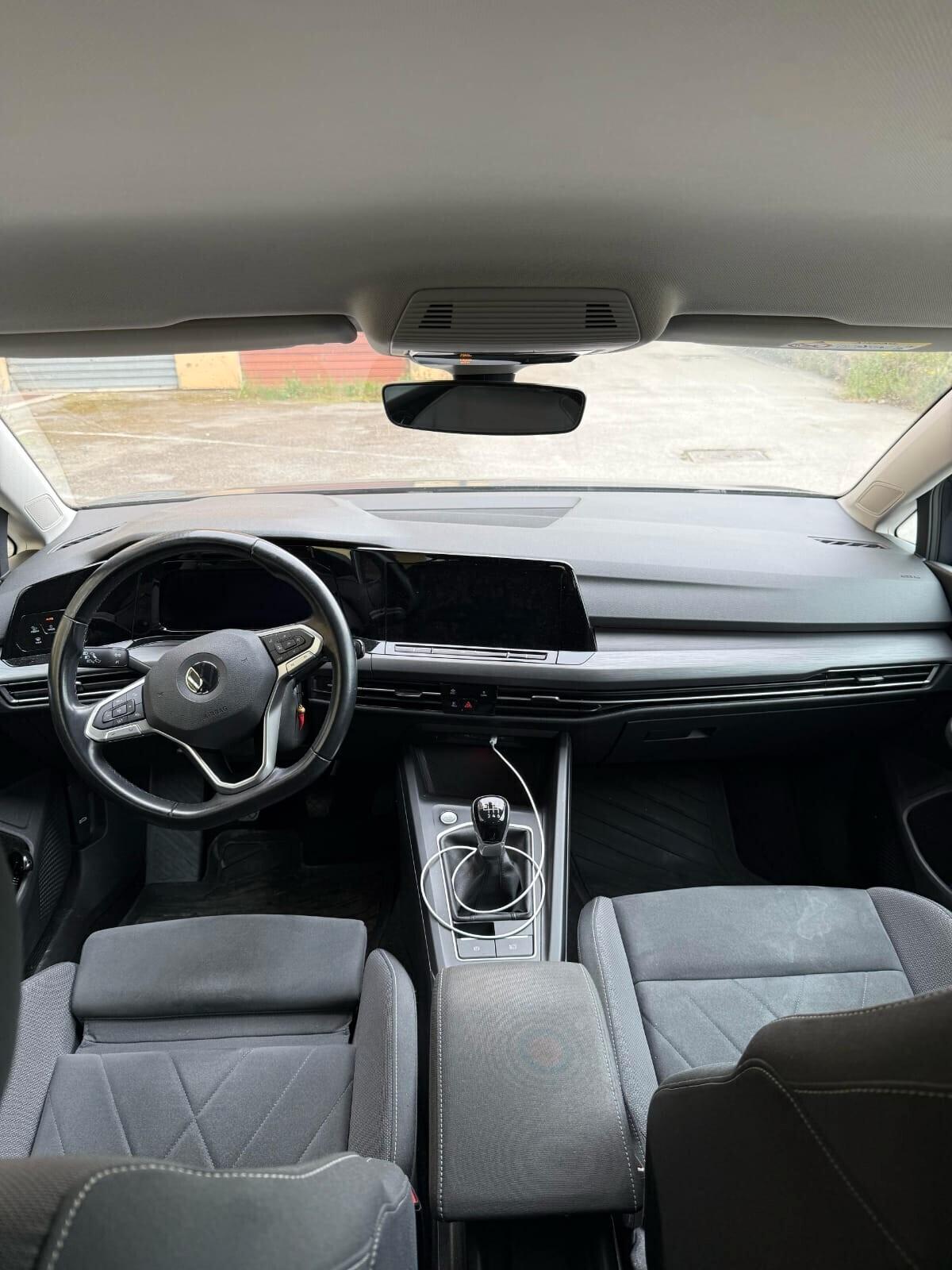 Volkswagen Golf 1.5 eTSI 130 CV EVO ACT DSG Life
