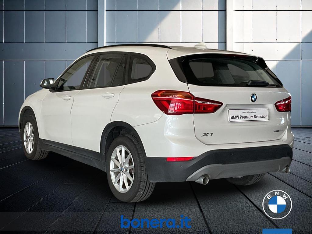 BMW X1 18 d Business sDrive Steptronic
