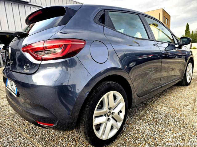 RENAULT Clio TCe 90 CV 5 porte Business