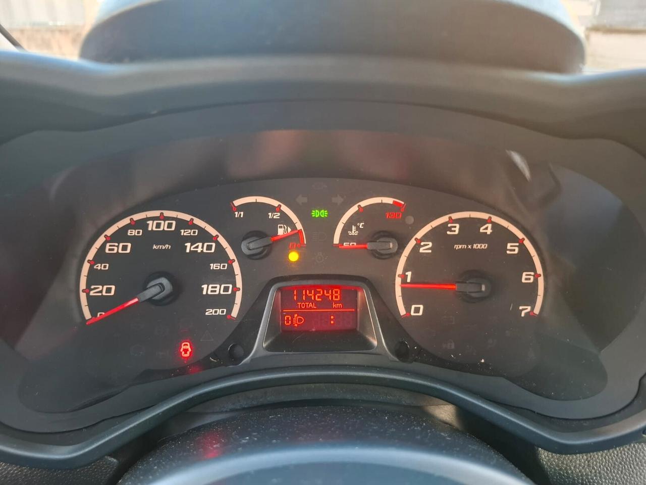 Ford Ka 1.2 benzina 2010 con SOLO 114.000 KM