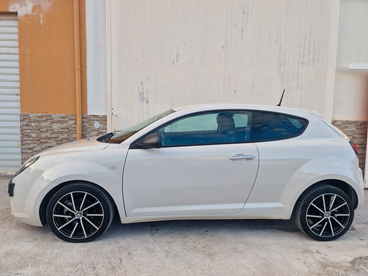 Alfa Romeo MiTo 1.3 JTDm 85 CV