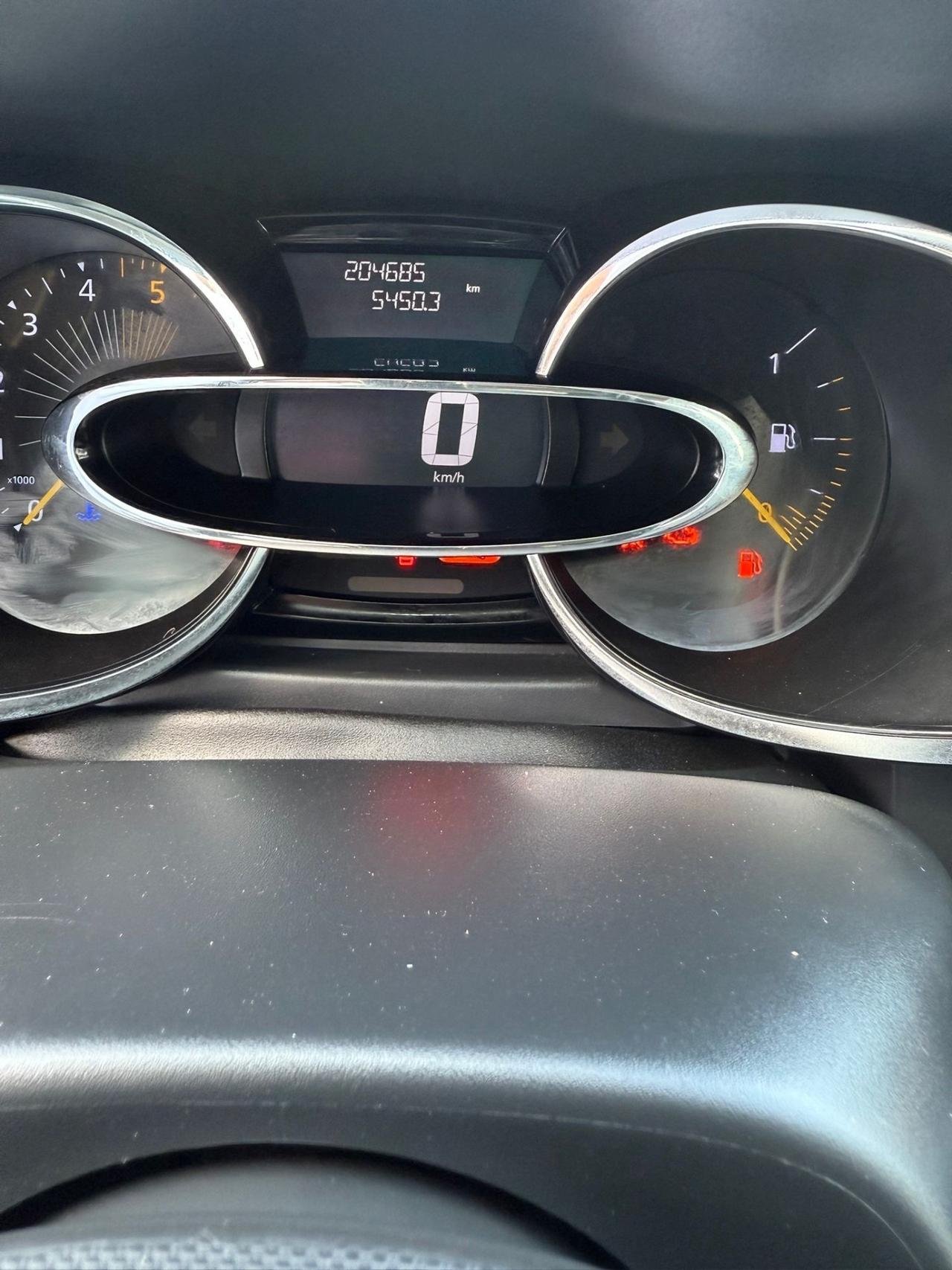 Renault New Clio 1.5 - NEOPATENTATI- UNICO PROPRIETARIO