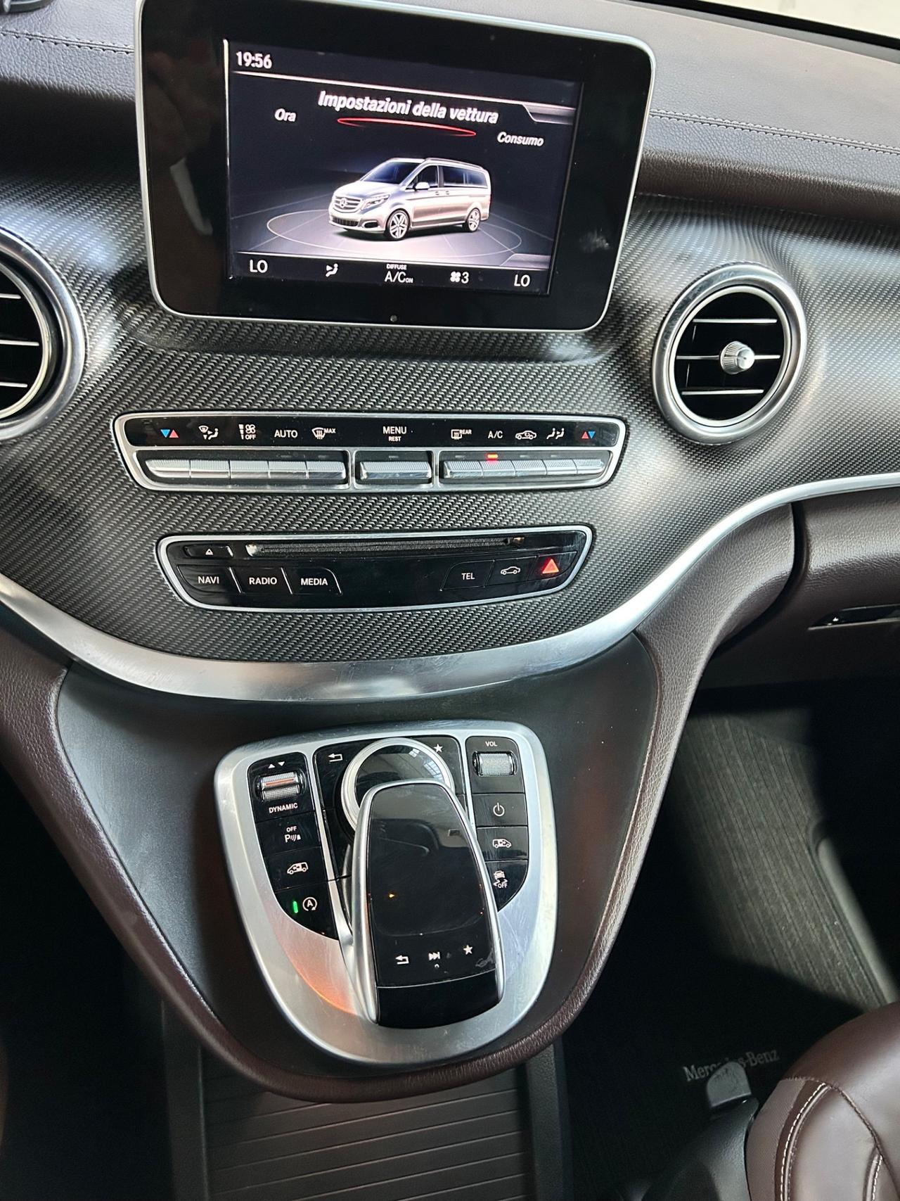 Mercedes-benz V 250 d Automatic 4Matic Premium Extralong