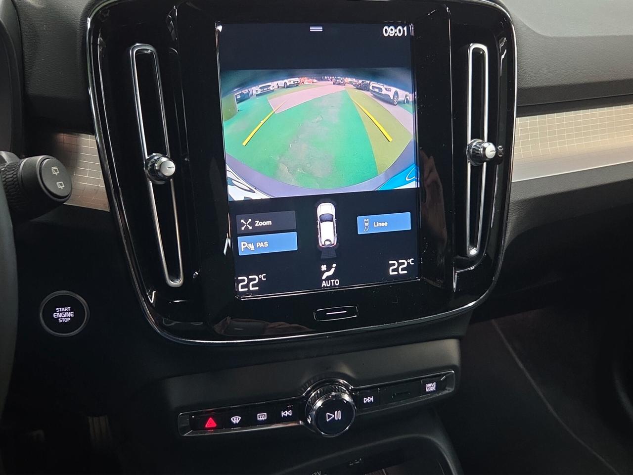 Volvo XC40 T4 Recharge Plug-in Hybrid automatico Core AUTOCARRO N1