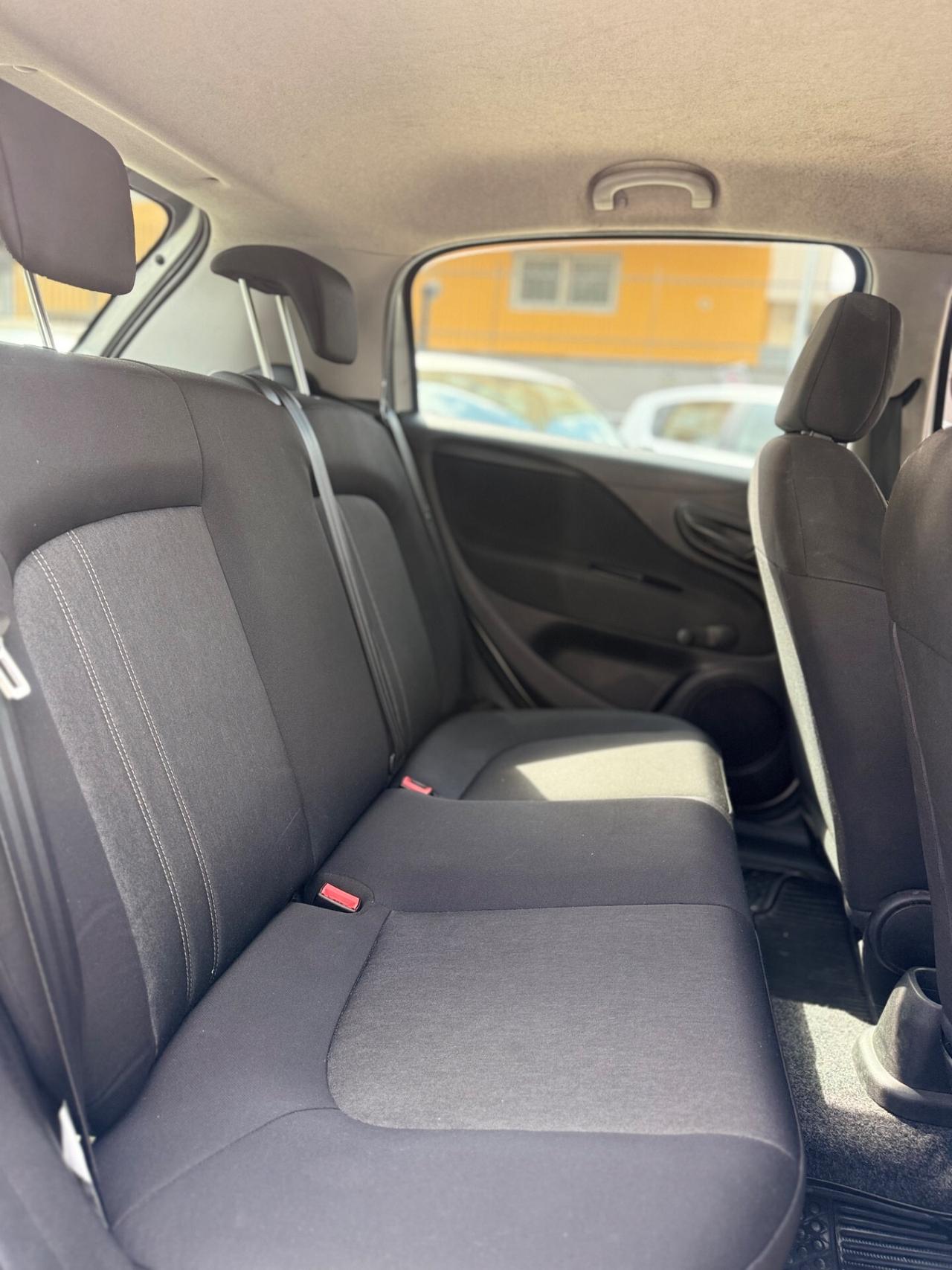 Fiat Punto 1.3 MJT II S&S 95 CV 5 porte Street