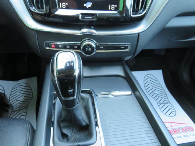 VOLVO XC60 D4 AWD Business