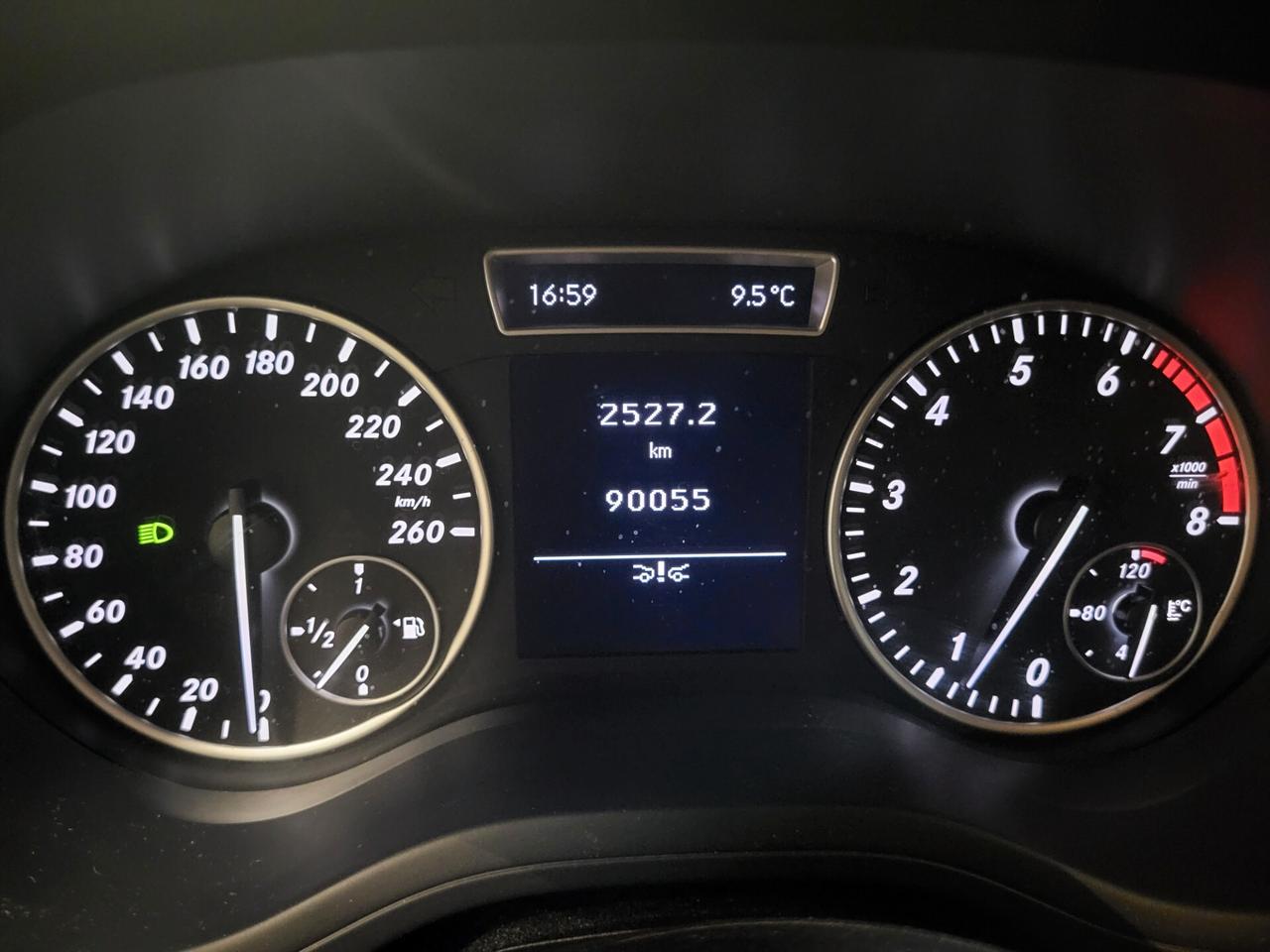 Mercedes-benz B 180 BlueEFFICIENCY Executive PREZZO REALE!! TUTTI I TAGLIANDI MERCEDES!! UNICO PROPRIETARIO!!