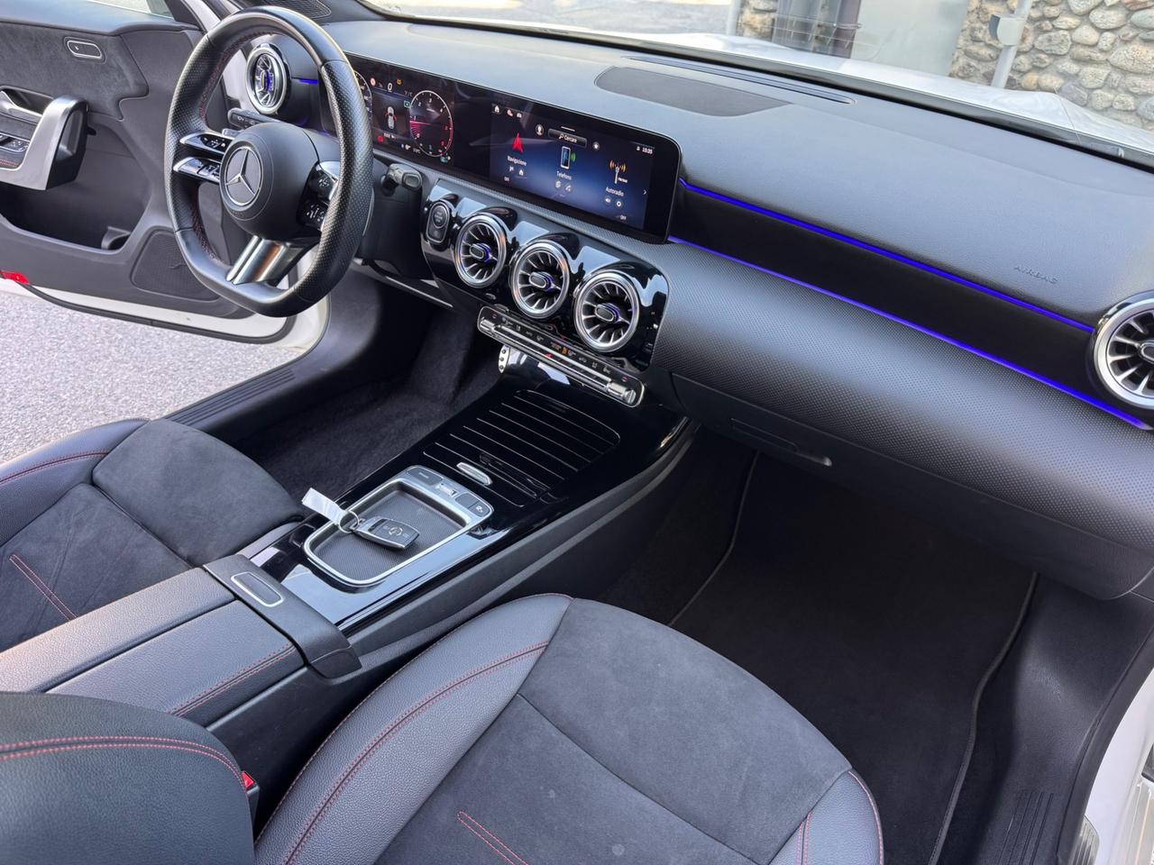 Mercedes-benz A 180 d Automatic AMG Line Premium