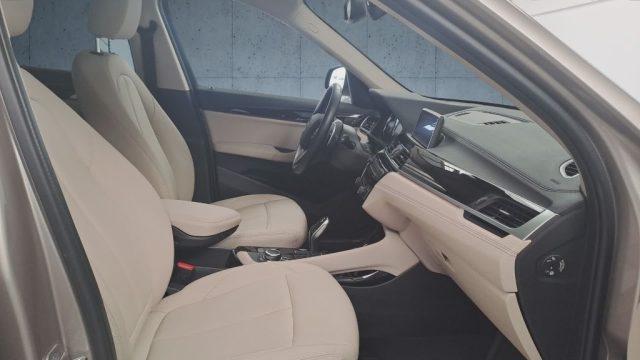 BMW X1 sDrive18d xLine Aut. + Tetto apr.