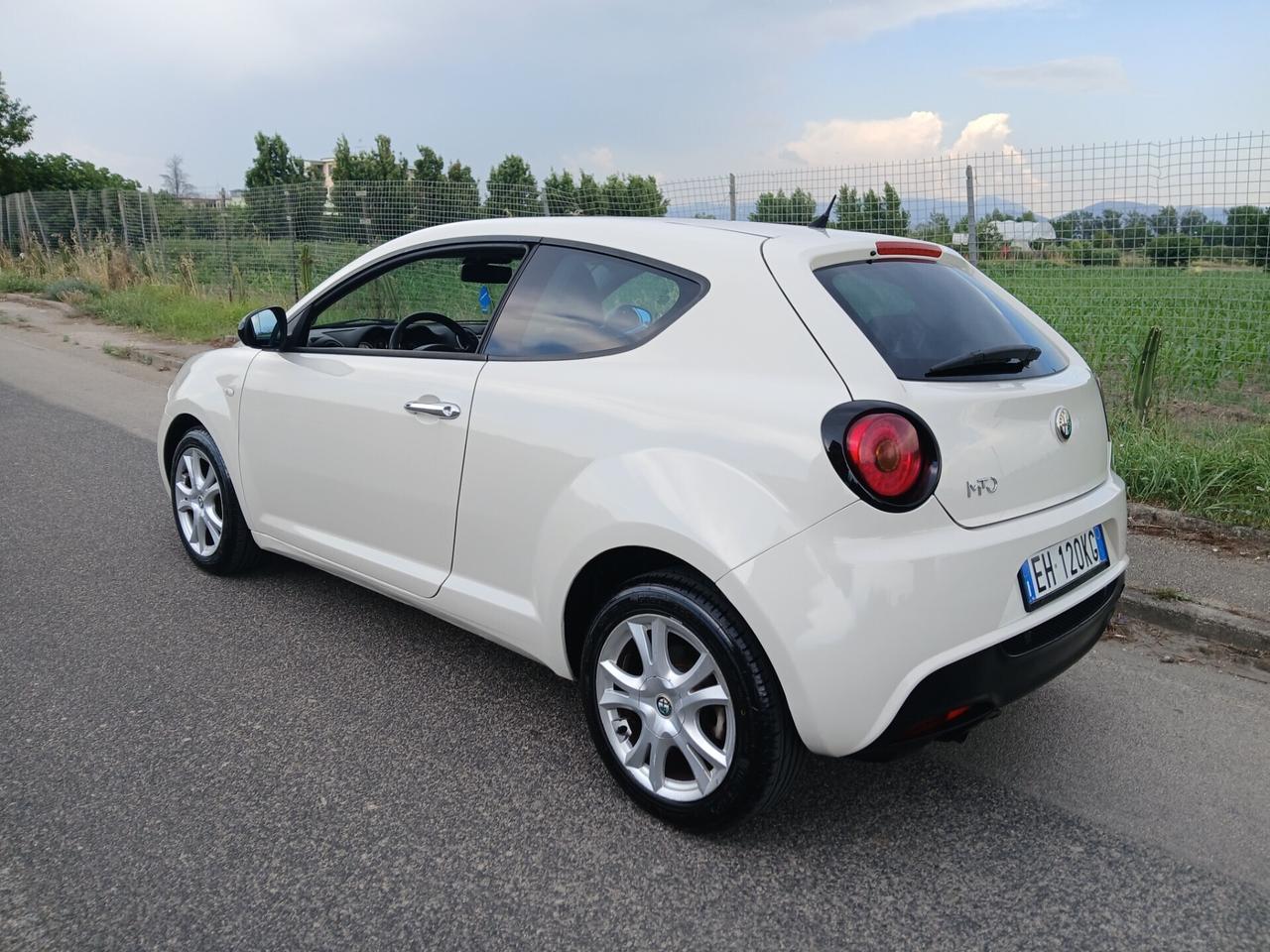 AlfaRomeo MiTo 1.4 105CV Distinctive 12Mesi GARANZIA