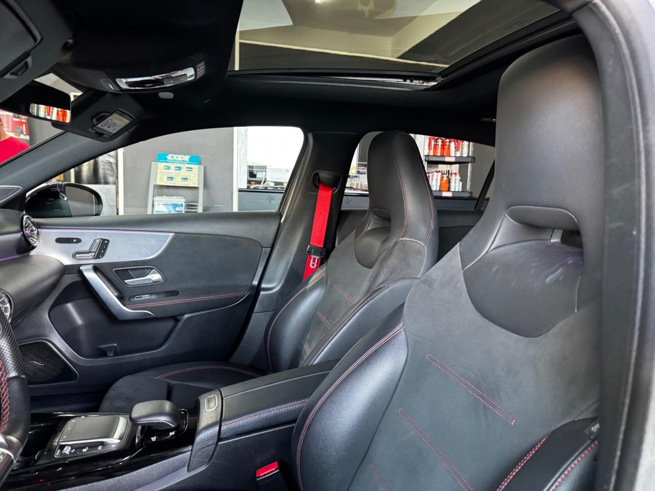 Mercedes-benz A 35 AMG premium plus