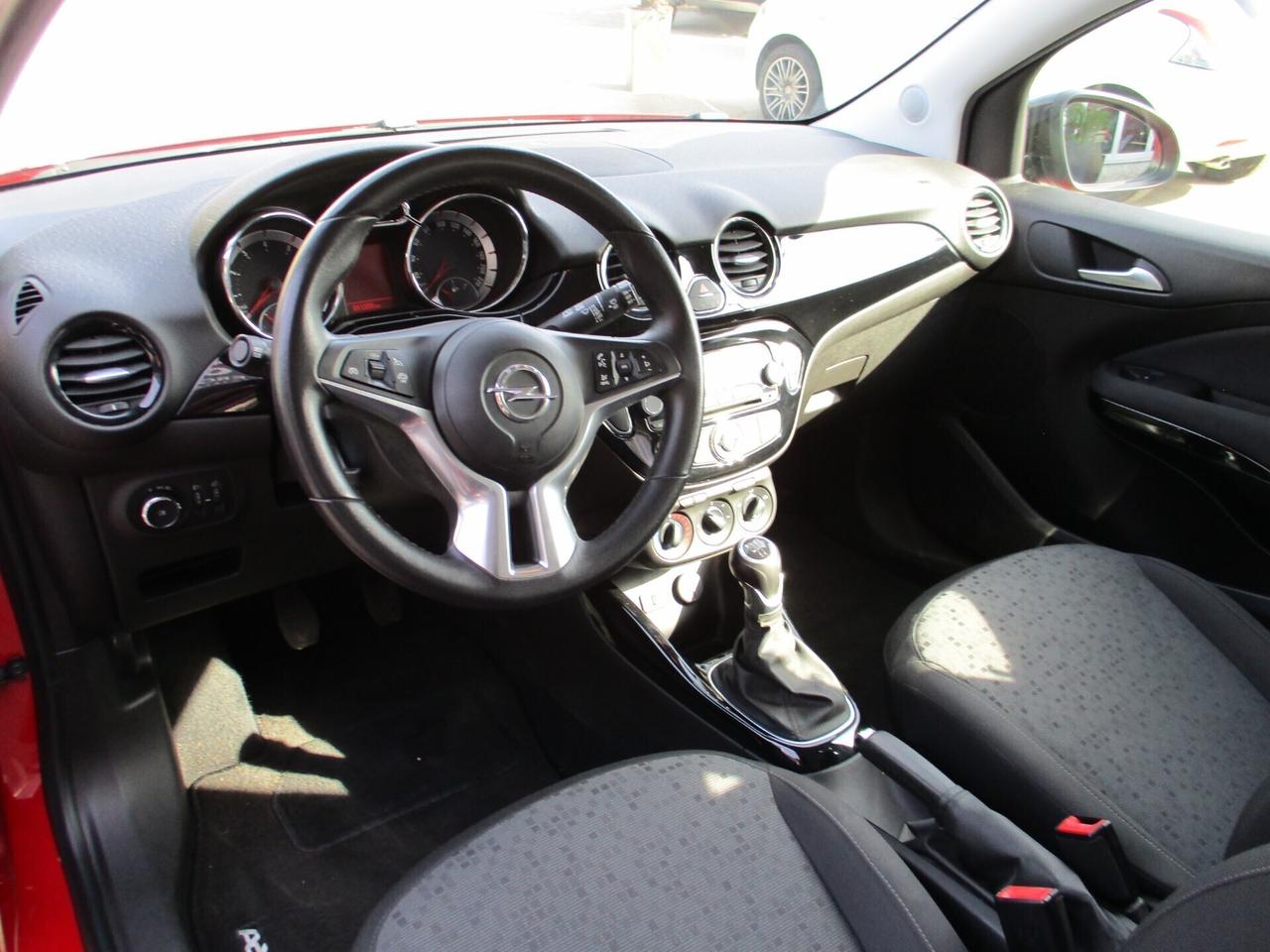 Opel Adam 1.4 87 CV GPL Tech Jam