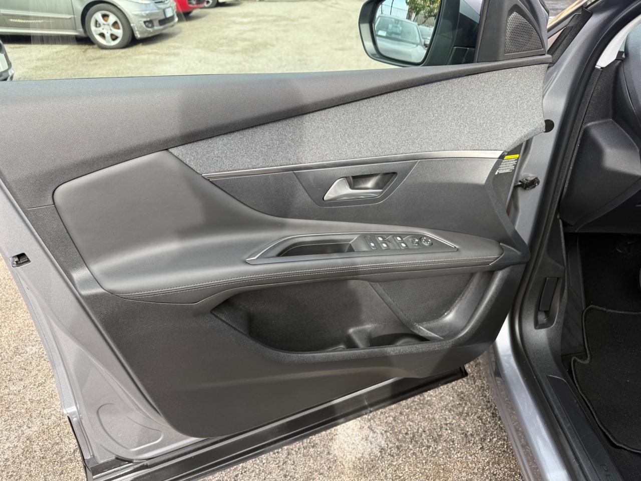 Peugeot 3008 PureTech Turbo 130 S&S EAT6 GT Line