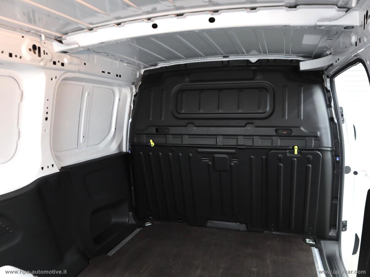 FIAT Doblò 1.5 BlueHdi 130 CV PL 3 POSTI NAVI RETROCAMERA CLIMA