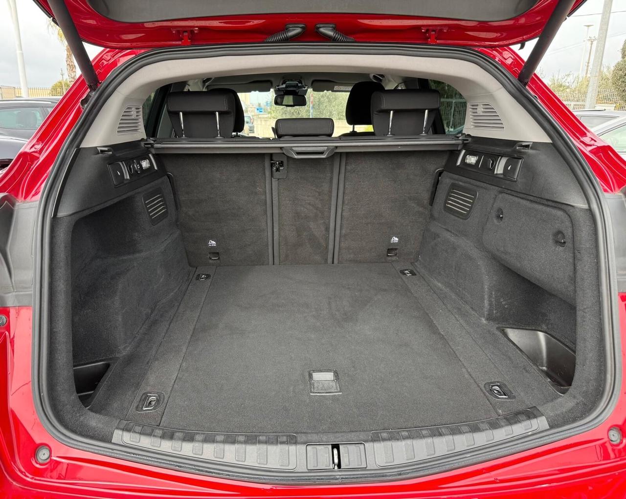 Stelvio 2.2 TD 160 CV AT8 Sport-Tech Rosso Alfa *Palette