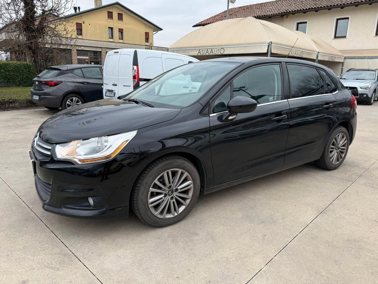 Citroen C4 1.6 vti 120 CV 5P