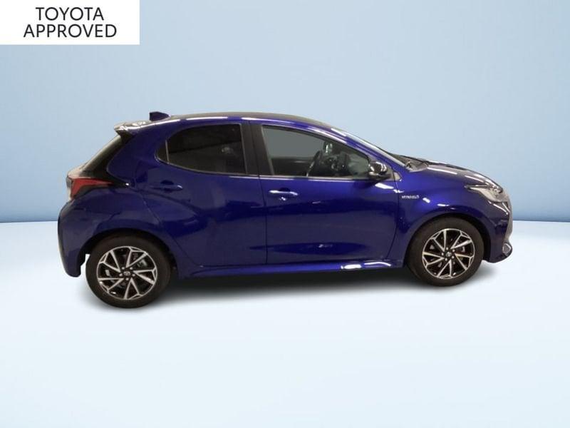 Toyota Yaris 1.5 HYBRID LOUNGE