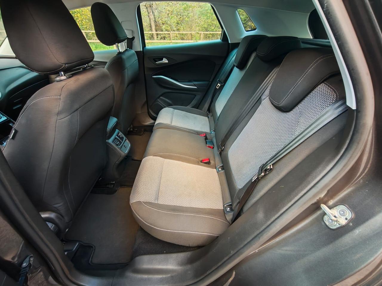 Opel Grandland X 1.5 diesel Ecotec Start&Stop Business