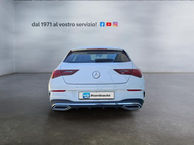 MERCEDES-BENZ CLA 200 d Automatic Shooting Brake AMG Line Premium